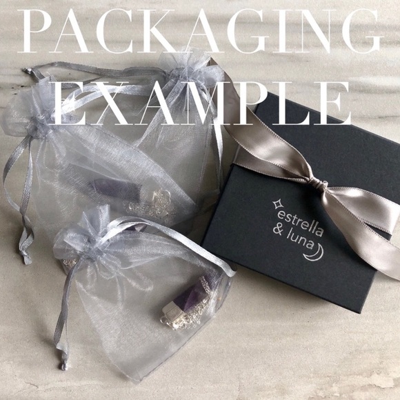 14kt Gold Cowrie Shell Necklace Boho - Picture 7 of 7